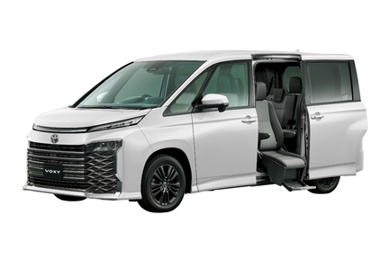 S-G（ガソリン・2WD・7人乗り）サイドリフトアップチルトシート装着車