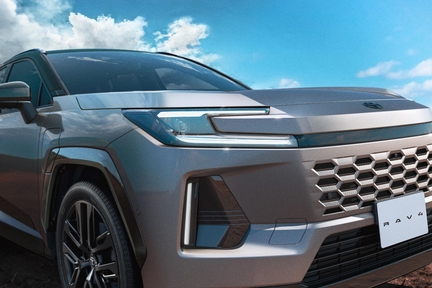 Z（プラグインハイブリッド）