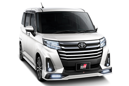 【260401】ルーミー　accカタログ画像