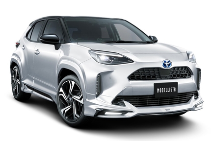 【260401】ヤリスクロス　accカタログ画像