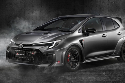 【260402】GRカローラ　accカタログ画像